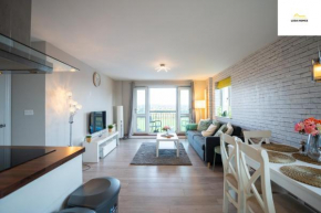 Penthouse Views Sleeps 6 wParking